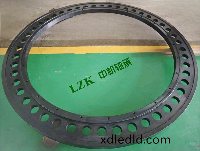 上(shang)支(zhi)承(cheng)圈